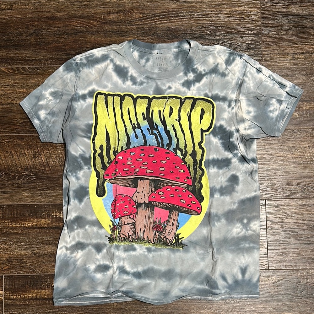 Tie-Dye T-Shirt - Gray and Red